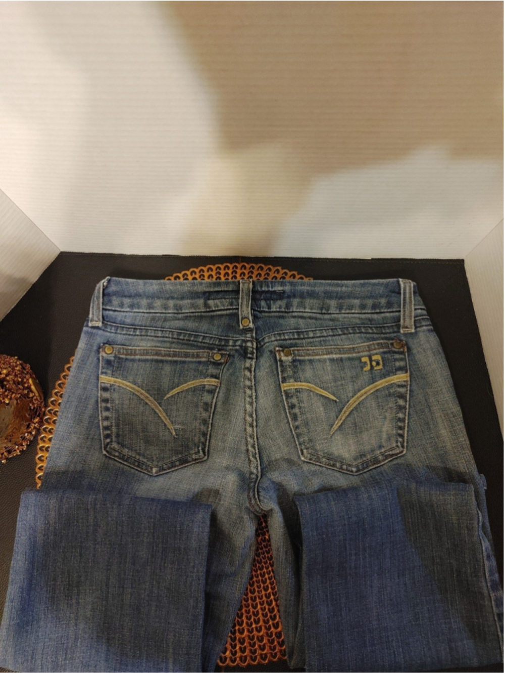 Joe's Jeans High-Rise Boot Cut Size 26W - Picture 5 of 5